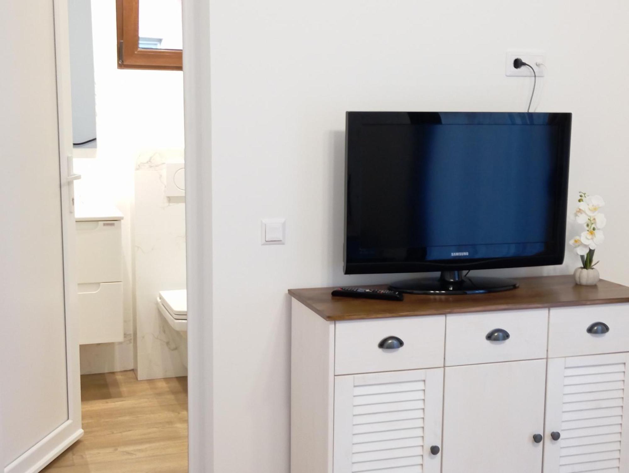 Casa De Sub Nuc *
